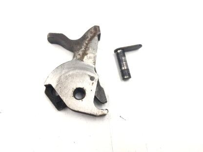Ruger Security-Six .357 Magnum, Revolver Parts: Hammer, Pivot - Image 2