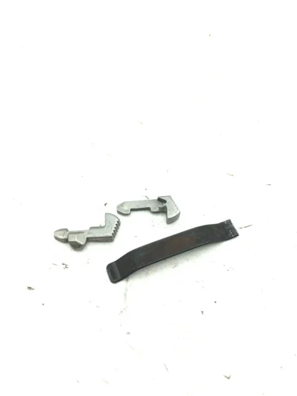 Ruger P95 9mm, Pistol parts, Mag latches, Spring