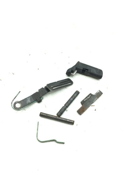 Smith & Wesson SD40 .40S&W, Pistol parts, Slide Stop, Mag Catch, Pins