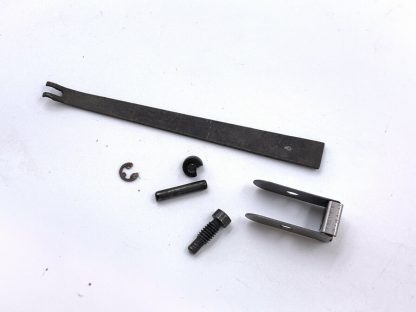Smith & Wesson 13-1 357mag Revolver, Mainspring, bracket, clip pin, and screw - Image 2