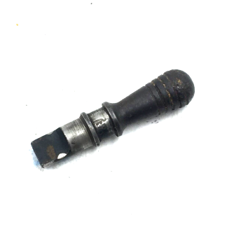 Remington 551 .22LR, Rifle Parts: Bolt Handle