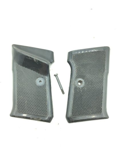 Romanian Cugir 95 .380ACP, Pistol parts, Grips, Screw