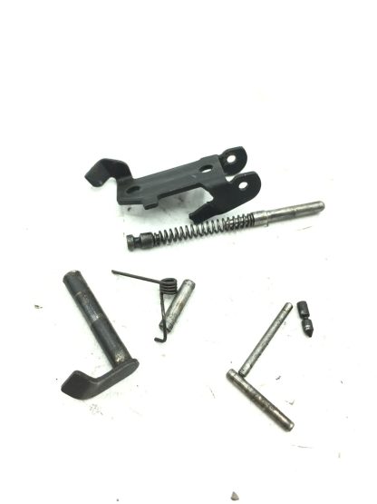 Ruger P85 9mm, Pistol parts, Ejector, Pins, Lever - Image 2