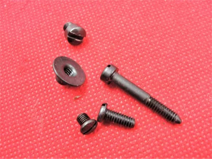 MOSSBERG RIFLES 380 22 cal. Screws