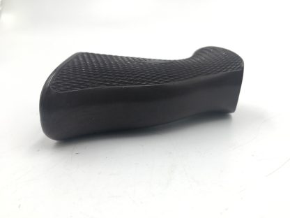 High standard Sentinel R-100 .22LR, Revolver Parts: Grip, Screw - Image 5