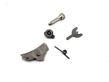 Smith & Wesson 637-2 Airweight .38 Special, Revolver Parts: Stop Arm, Cam Retainer, Trigger Lever