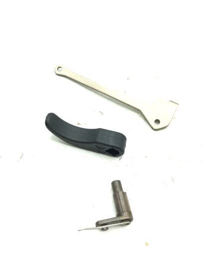 Smith & Wesson Bodyguard .380ACP, Pistol parts, Trigger, Bar, Pivot - Image 3