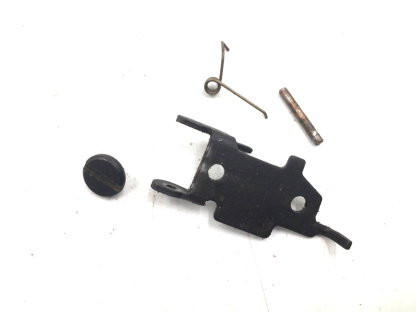 Ruger P89 9mm, Pistol Parts: Ejector, Pin, Spring, Grip Screw - Image 3