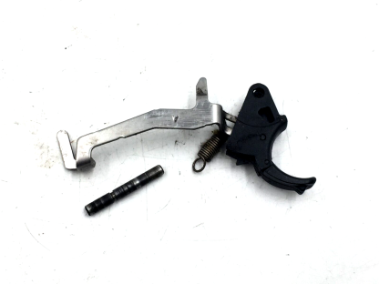 Smith & Wesson SD40VE .40 S&W, Pistol Parts: Trigger, Pin, Spring