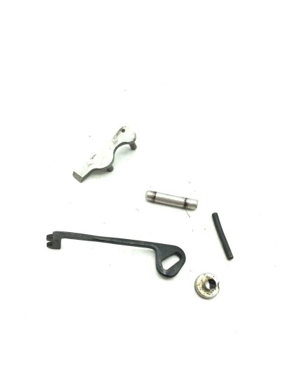 Smith & Wesson 37 Airweight .38Spl, Revolver Parts, Pins, Bar, Lever - Image 4