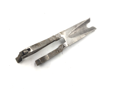 Springfield 745 B 12 Gauge, Shotgun Parts: Lifter