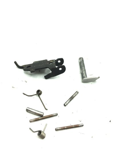 Ruger P94 .40S&W, Pistol parts, Lever, Ejector, Pins, Springs - Image 3