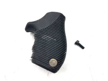 Taurus The Judge Public Defender Poly .45LC/410 Gauge, Revolver Parts: Grip with Screw - Image 3