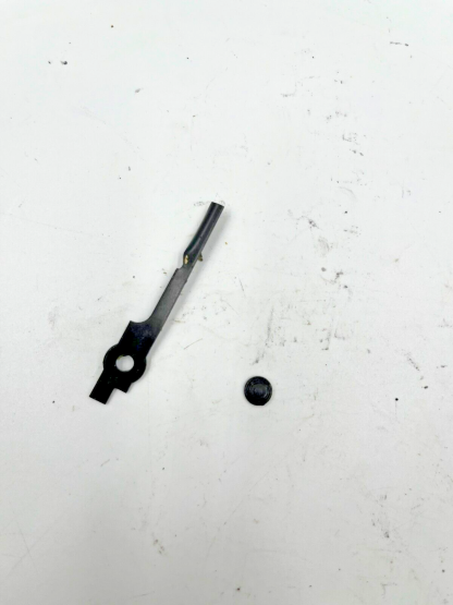 Mossberg 500A 12-ga, Shotgun Parts, Ejector, Screw - Image 2