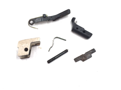 Smith & Wesson SD40VE .40S&W, Pistol Parts: Lever, Mag Catch, Slide Stop, Pin, Barrel Stop, Spring - Image 2