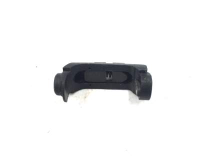 Beretta M-9 9mm, Pistol Parts: Mag Catch - Image 4