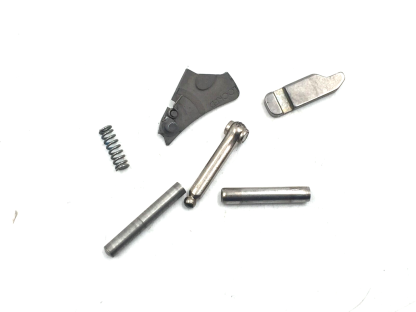 Smith & Wesson 329 PD .44 Magnum, Revolver Parts: Arm, Levers, Pins - Image 3