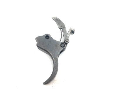 Harrington & Richardson 732 .32S&W, Revolver Parts: Trigger, Lifter, Hand - Image 3
