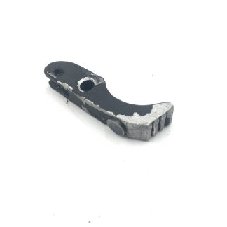 Arms Corporation 20P .22LR, Rifle Parts: Mag Catch